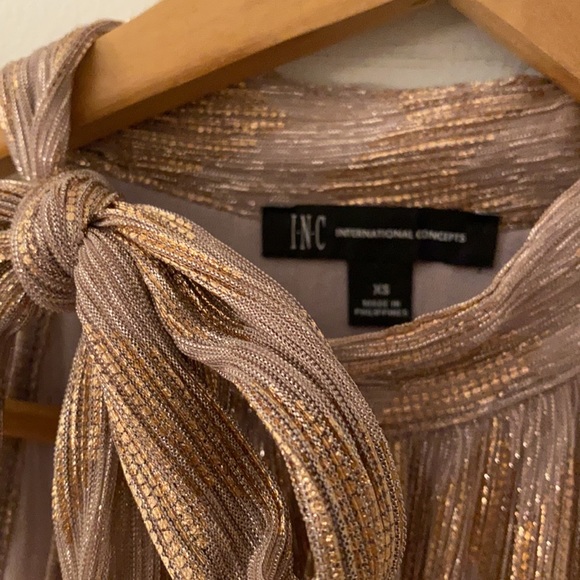 INC | Tie neck Metallic shimmer Halter Top - Picture 8 of 15